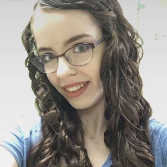 elise_renee1998